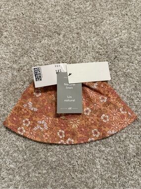 H&M Bucket Hat